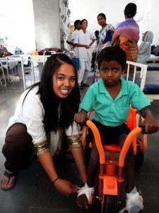MPT2 Andrea Mendoza with patient (in India-Jan 2011) have consent